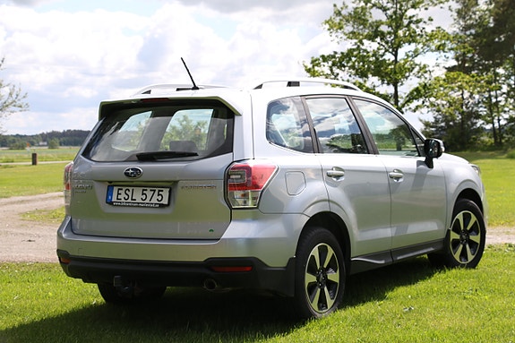 Subaru Forester 4 of 7