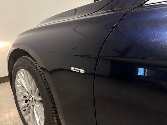 BMW 318d 16 of 30