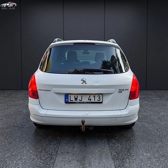 Peugeot 308 SW 9 of 22
