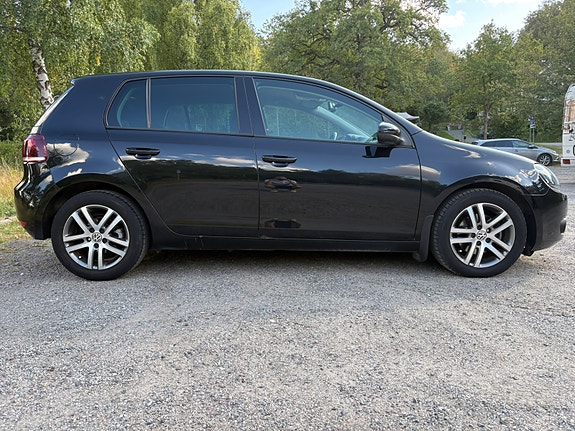 Volkswagen Golf VI 4 of 18