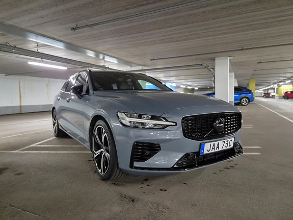 Volvo V60 3 of 9