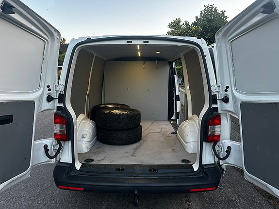 Volkswagen Transporter 5 of 9