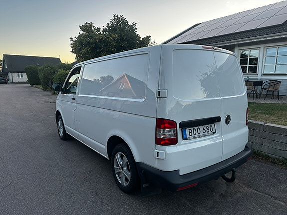 Volkswagen Transporter 3 of 9