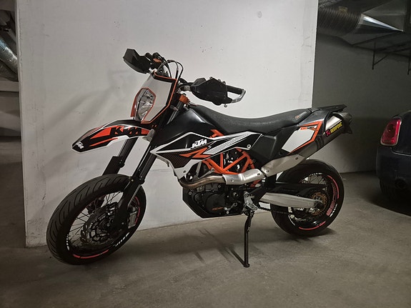 KTM KTM 690 SMC R 2 of 2