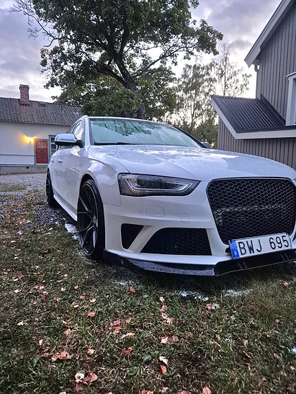 Audi A4 7 of 15