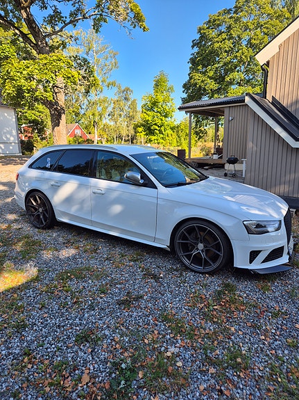 Audi A4 13 of 15