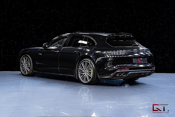 Porsche Panamera 4 6 of 21