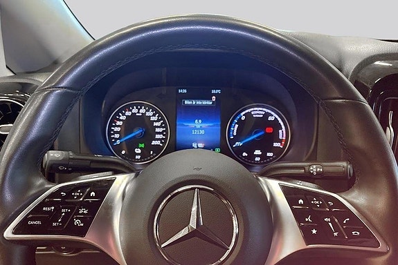 Mercedes-Benz eVito 112 9 of 15