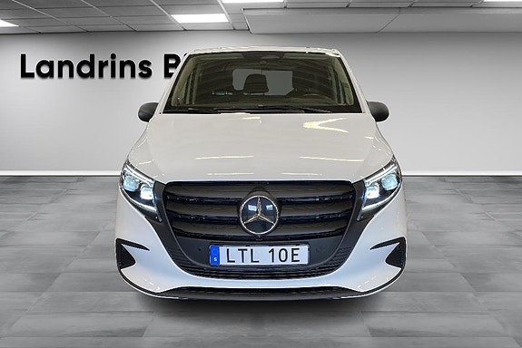 Mercedes-Benz eVito 112 3 of 15