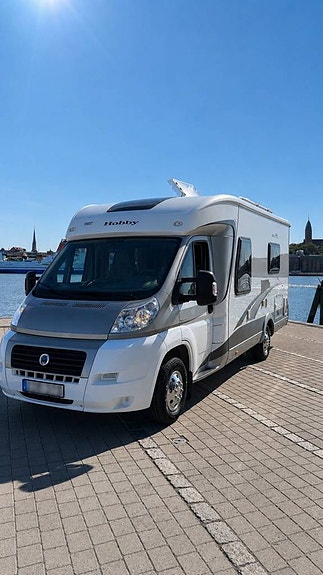 Fiat Hobby Toskana 650 Halvintegrerad Långbäddars Endast 6000Mil 2 of 23