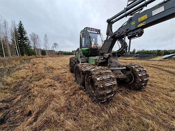 John Deere 1170G 19 of 24