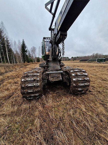John Deere 1170G 20 of 24