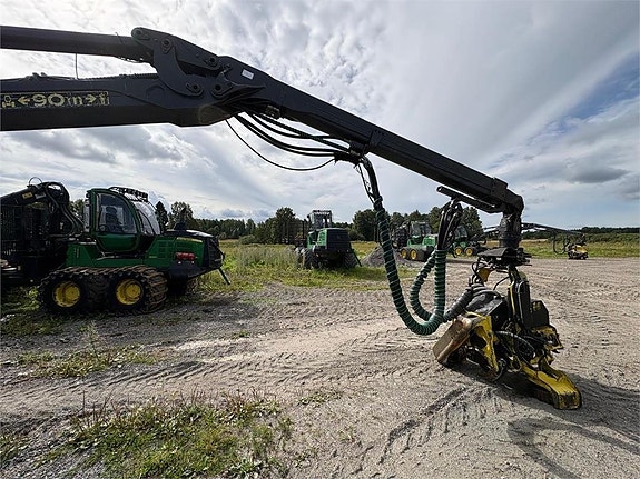 John Deere 1170G 18 of 24