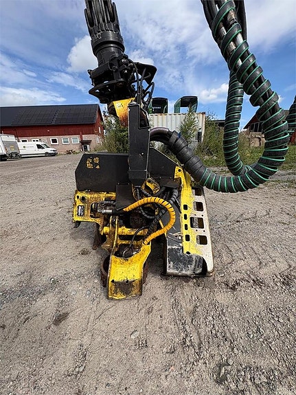 John Deere 1170G 24 of 24