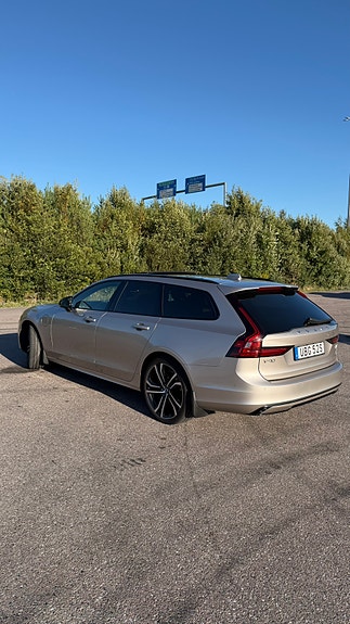 Volvo V90 4 of 9