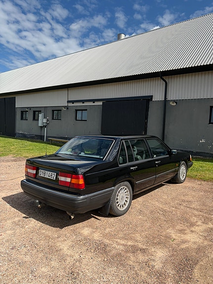 Volvo 960 3 of 5