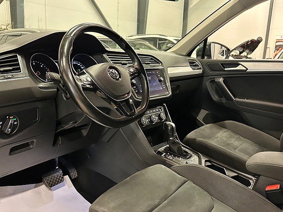 Volkswagen Tiguan 23 of 29