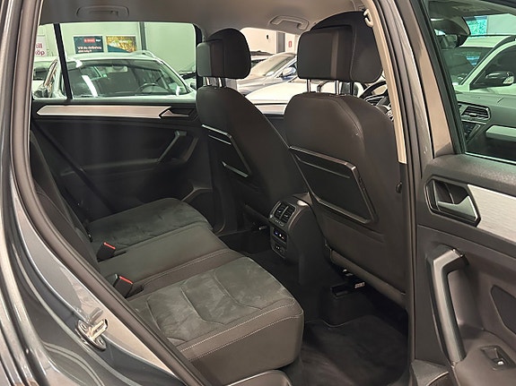 Volkswagen Tiguan 12 of 29