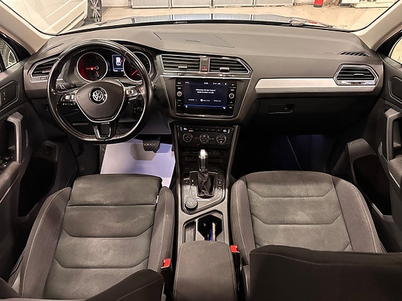 Volkswagen Tiguan 9 of 29