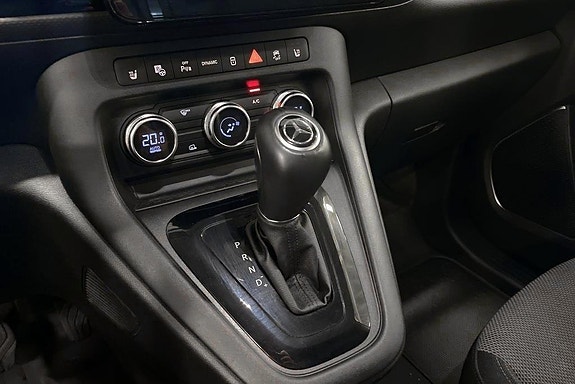 Mercedes-Benz eCitan 12 of 15