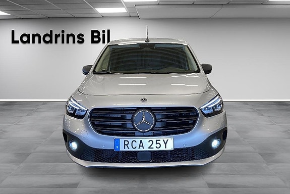 Mercedes-Benz eCitan 2 of 15