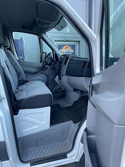 Volkswagen Crafter 6 of 10