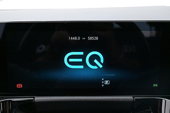 Mercedes-Benz EQA250 8 of 27