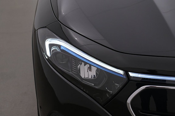 Mercedes-Benz EQA250 25 of 27