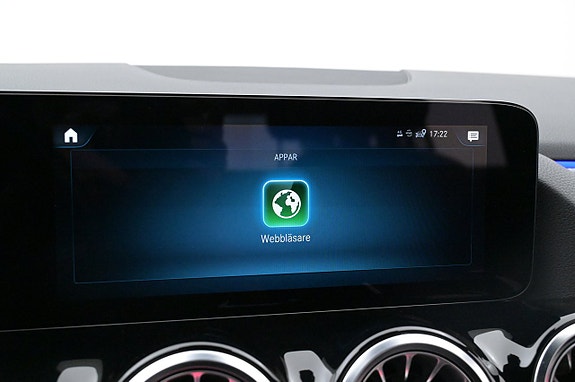 Mercedes-Benz EQA250 18 of 27
