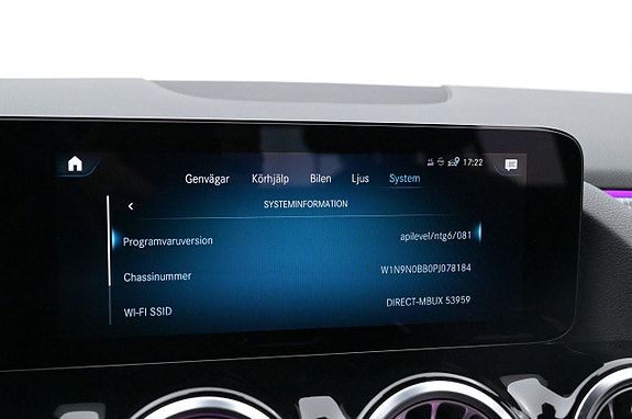 Mercedes-Benz EQA250 19 of 27