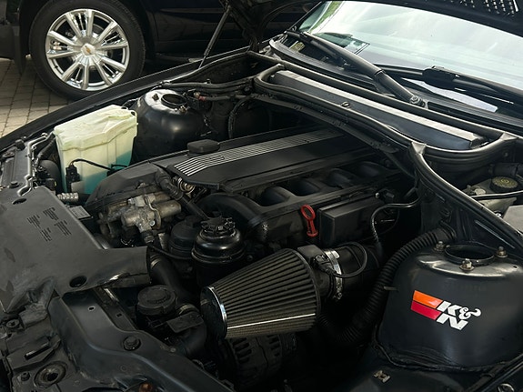 BMW 328Ci 8 of 9