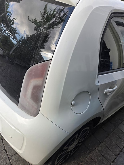 Volkswagen UP! 4 of 8