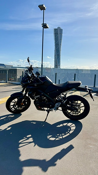 Yamaha Mt125 3 of 8