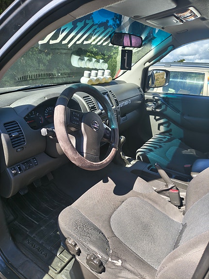 Nissan Navara 9 of 12