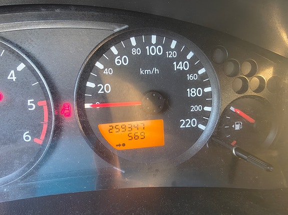 Nissan Navara 11 of 12