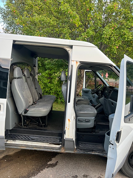 Ford Transit 6 of 7