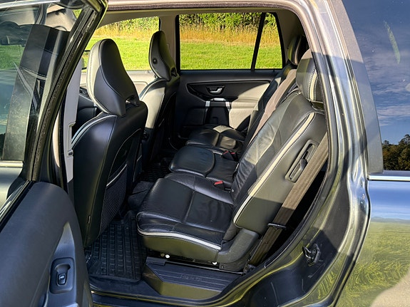 Volvo XC90 6 of 7