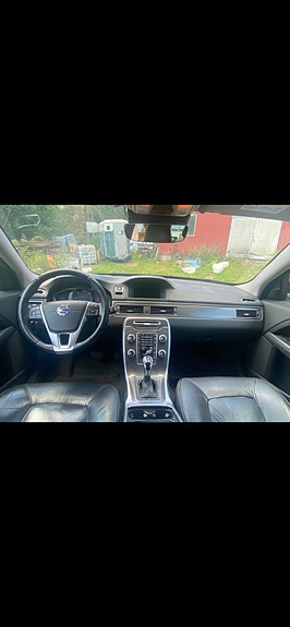Volvo XC70 7 of 8