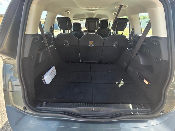 Citroen Grand C4 Picasso 14 of 15