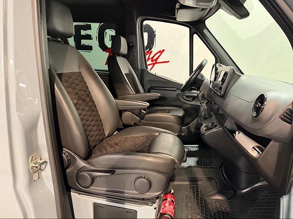 Mercedes-Benz Sprinter 316 8 of 23