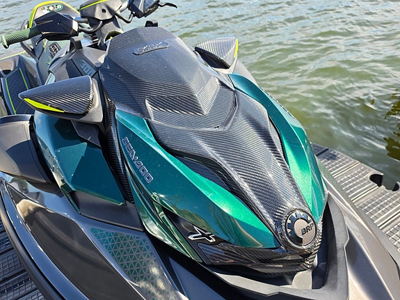 Sea-Doo RXP-X Apex 300 3 of 5