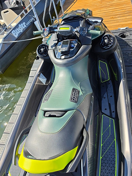 Sea-Doo RXP-X Apex 300 5 of 5