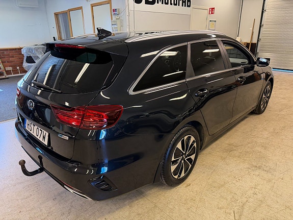 Kia Ceed 5 of 15