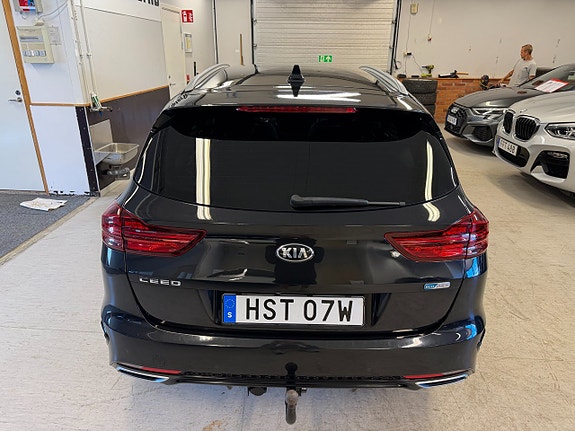 Kia Ceed 7 of 15