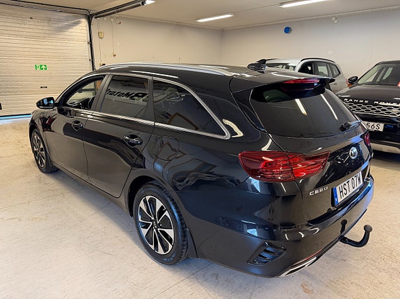 Kia Ceed 4 of 15