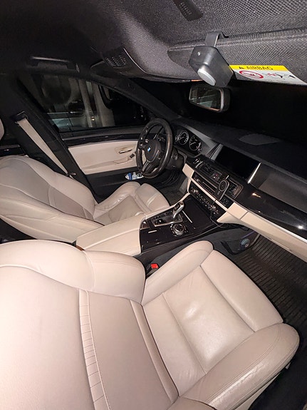 BMW 520d 4 of 6