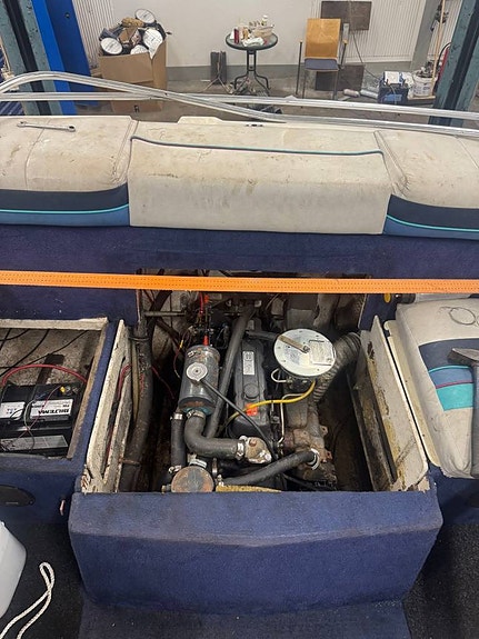 Bayliner 2152 Capri omc 3.0 4 of 4