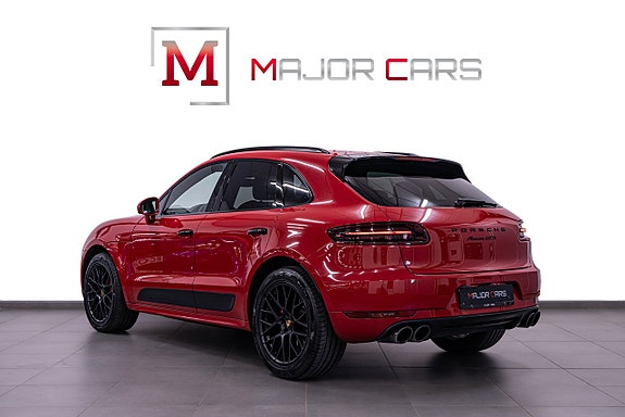 Porsche Macan GTS 4 of 30