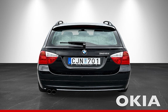 BMW 325i 6 of 16