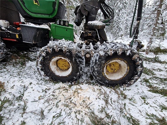 John Deere 1270G 21 of 24
